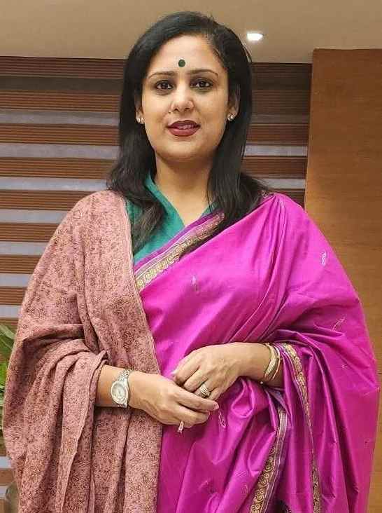Neha Mahajan E