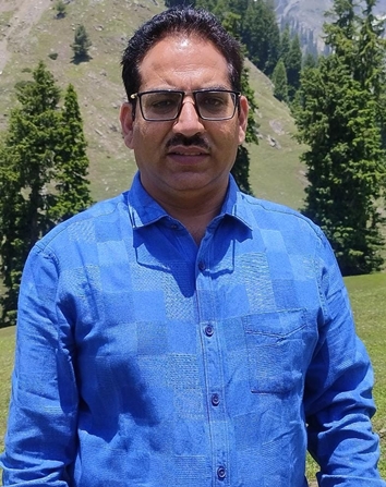Dr Ashiq Hussain 3